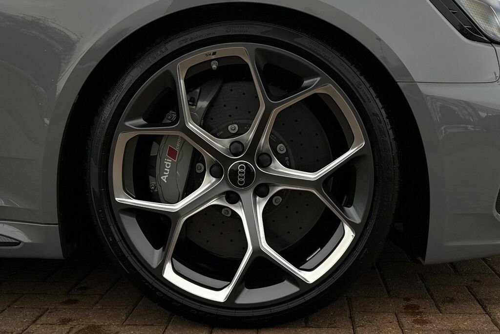 Audi RS4 Edition 25 Years Black #12