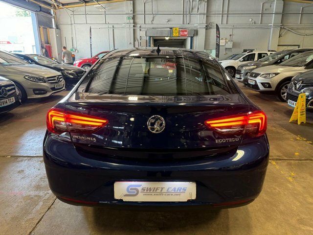 Vauxhall Insignia Hatchback VO69KLC Blue #5