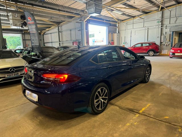 Vauxhall Insignia Hatchback VO69KLC Blue #6