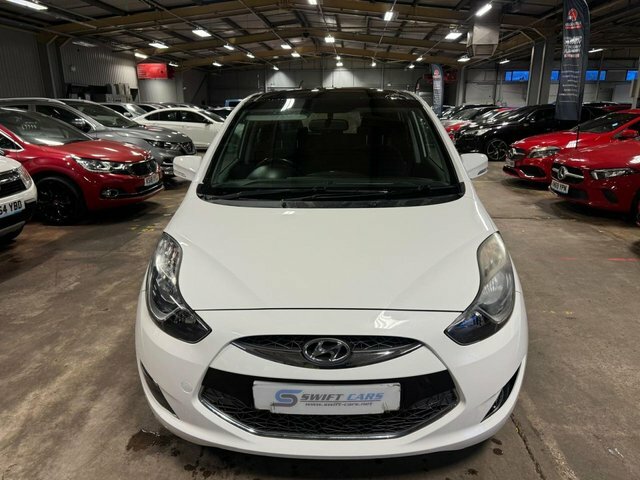 Hyundai Ix20 Hatchback White