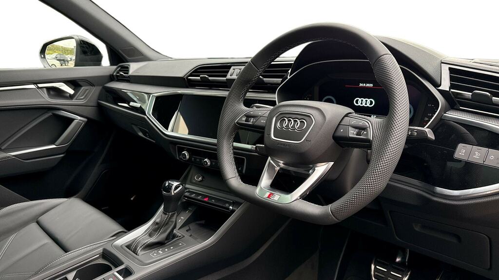 Audi Q3 40 Tdi 193 Qtro Black Ed S Tronic Tech Pro YH75LBJ Black #6