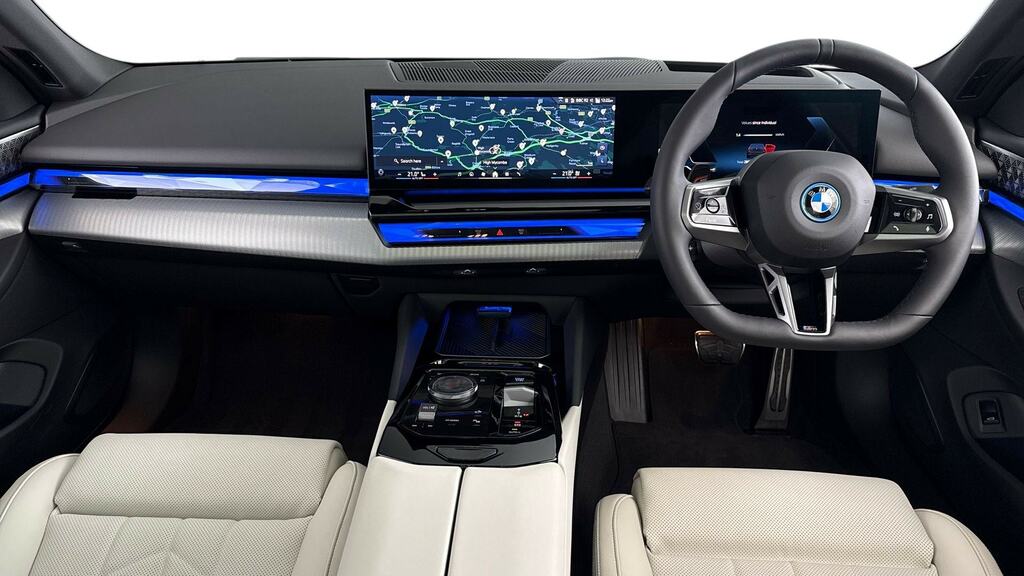 BMW i5 250Kw Edrive40 M Sport 84Kwh Techcomf OV75ZRR Grey #4