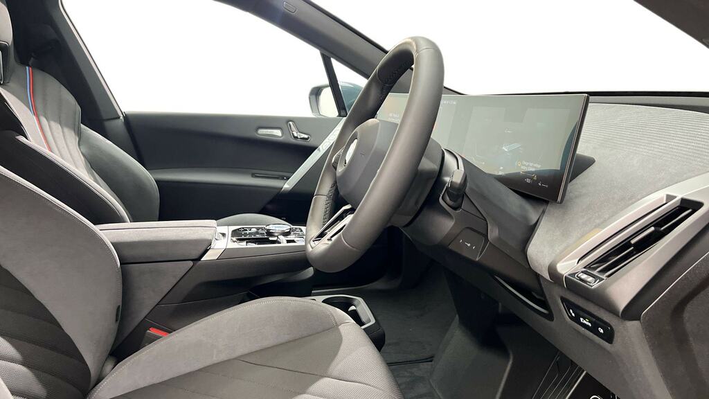 BMW iX 300Kw Xdrive45 M Sport 101Kwh Tech BG75MYS Blue #6