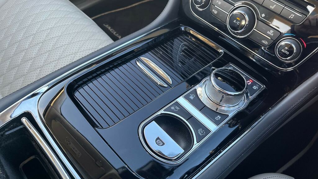 Jaguar XJS D V6 50Th Anniversary Black #13