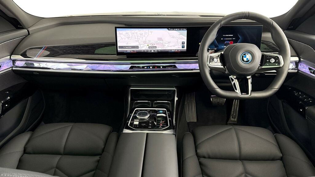 BMW i7 335Kw Edrive50 M Sport 105.7Kwh OW75LWA Black #4