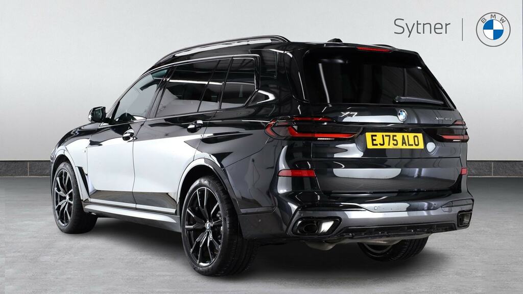 BMW X7 Xdrive40d Mht M Sport Step EJ75ALO Black #2