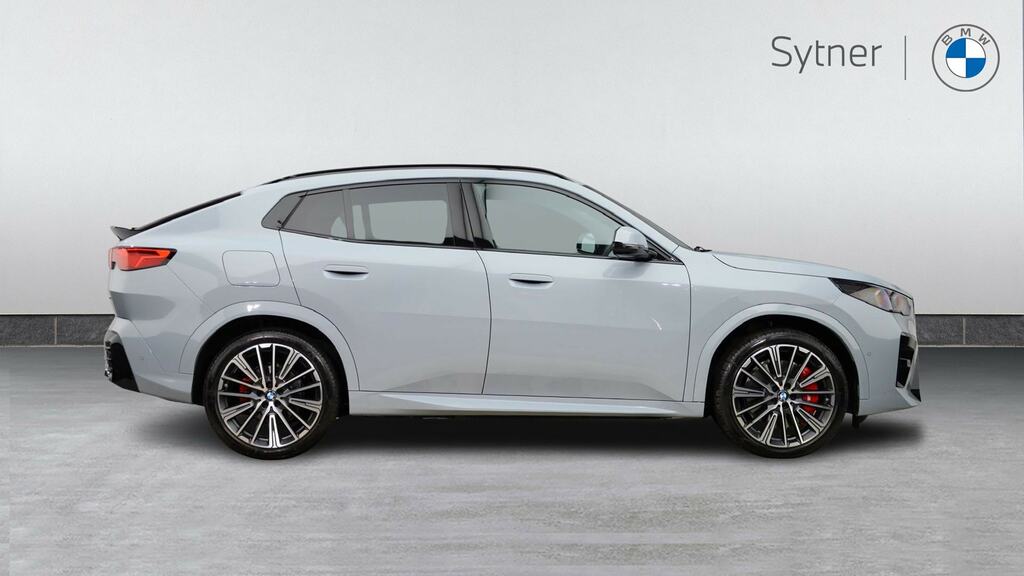 BMW iX2 150Kw Edrive20 Shadow Edition 65Kwh BL75RAU Grey #3