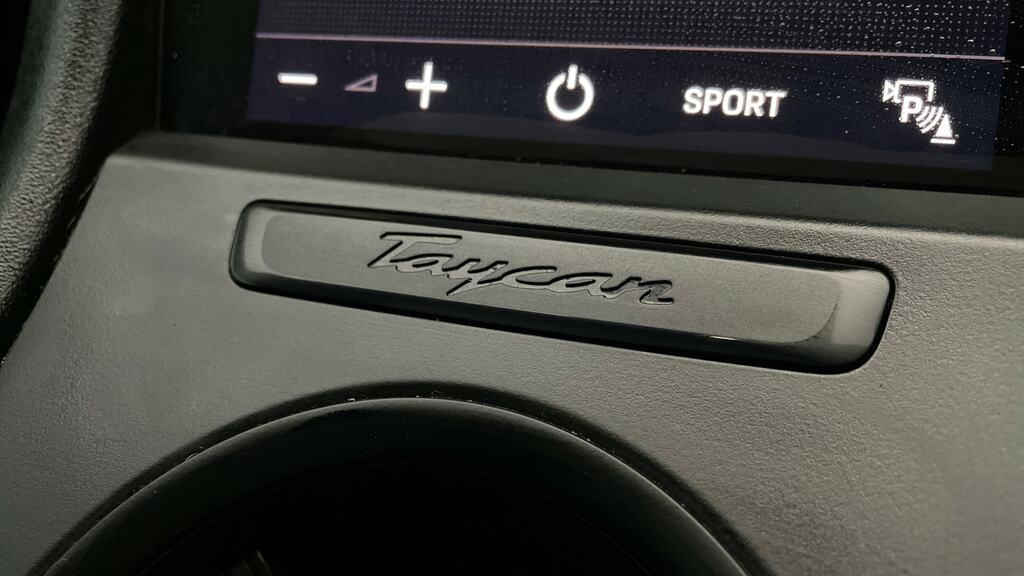 Porsche Taycan 420Kw 4S 93Kwh Black #19