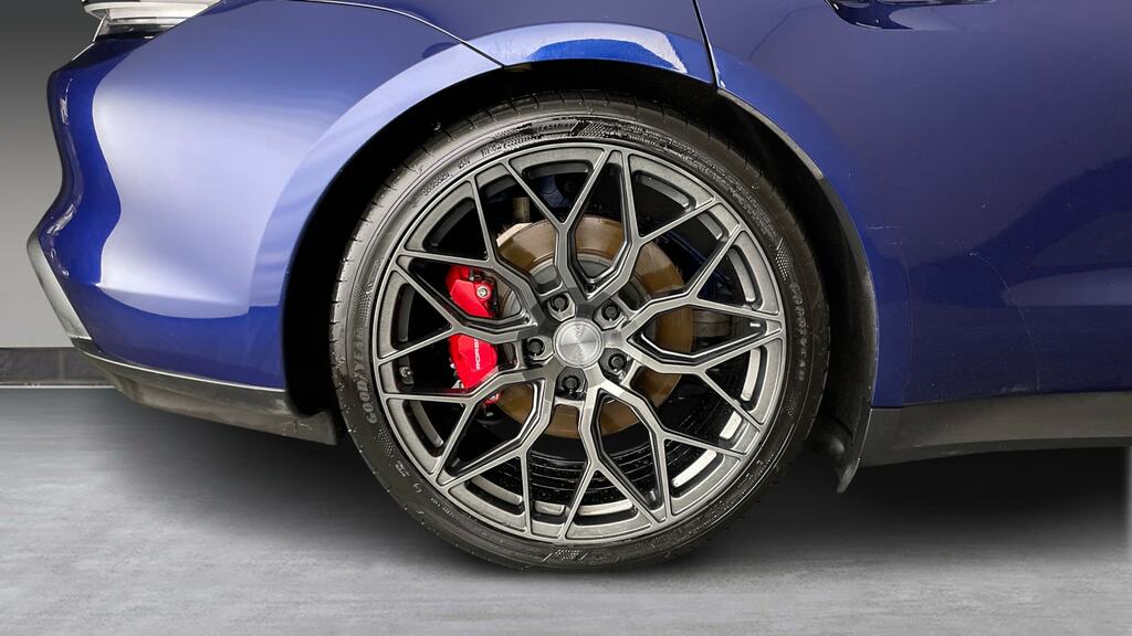 Porsche Taycan 420Kw 4S 93Kwh Black #26