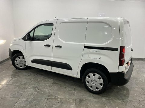 Citroen Berlingo 1.5 Bluehdi 1000 MT71GKX White #6