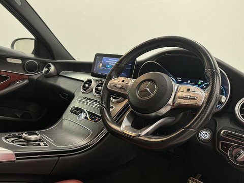 Mercedes-Benz C Class 2.0 C300d Amg WA70UWD White #2