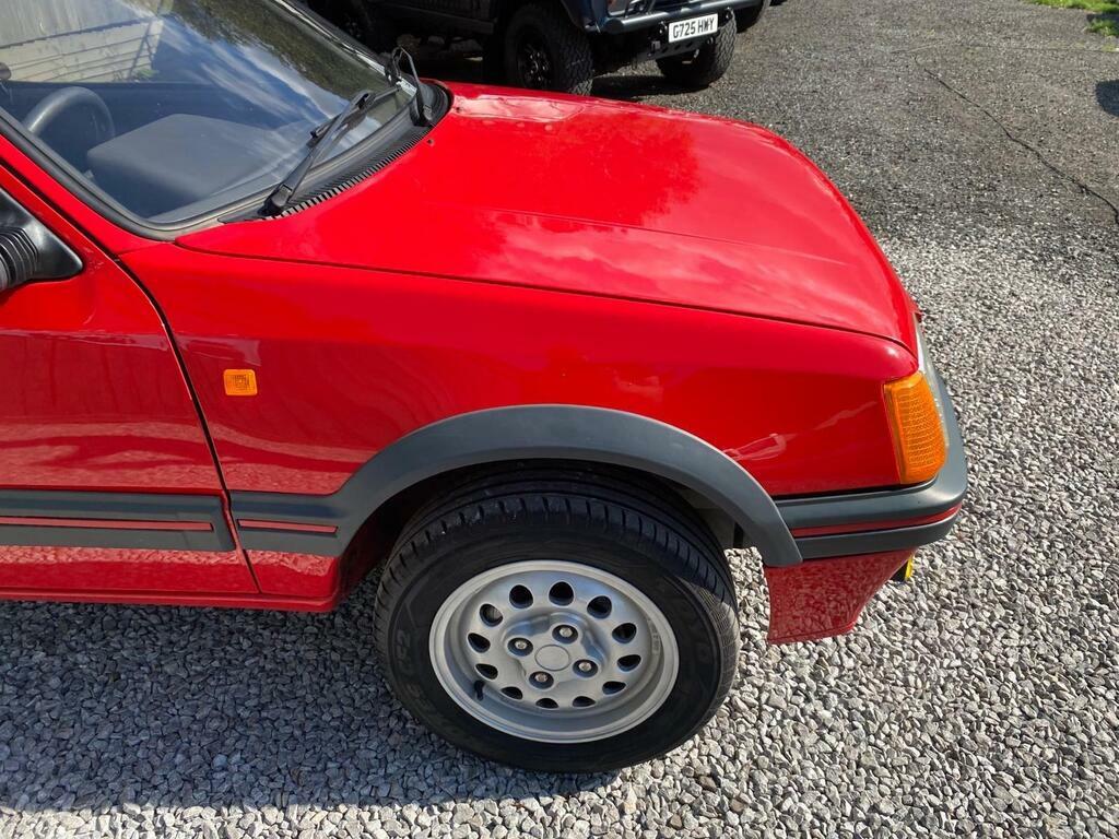 Peugeot 205 Hatchback  #24