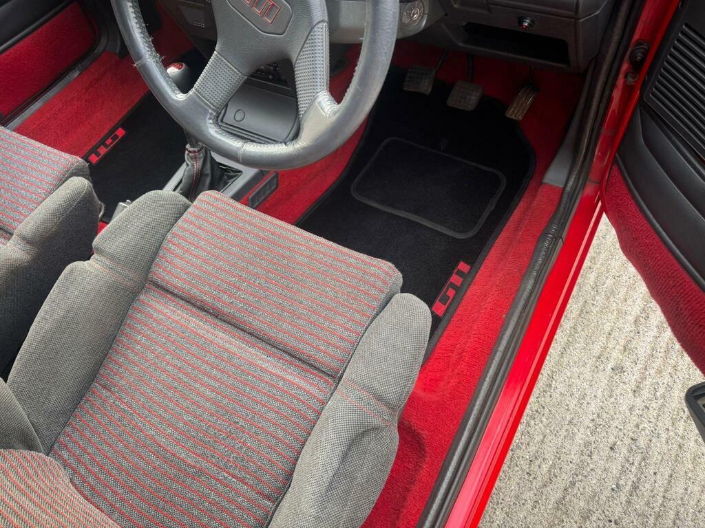 Peugeot 205 Hatchback  #64