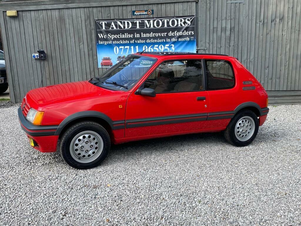 Peugeot 205 Hatchback  #35
