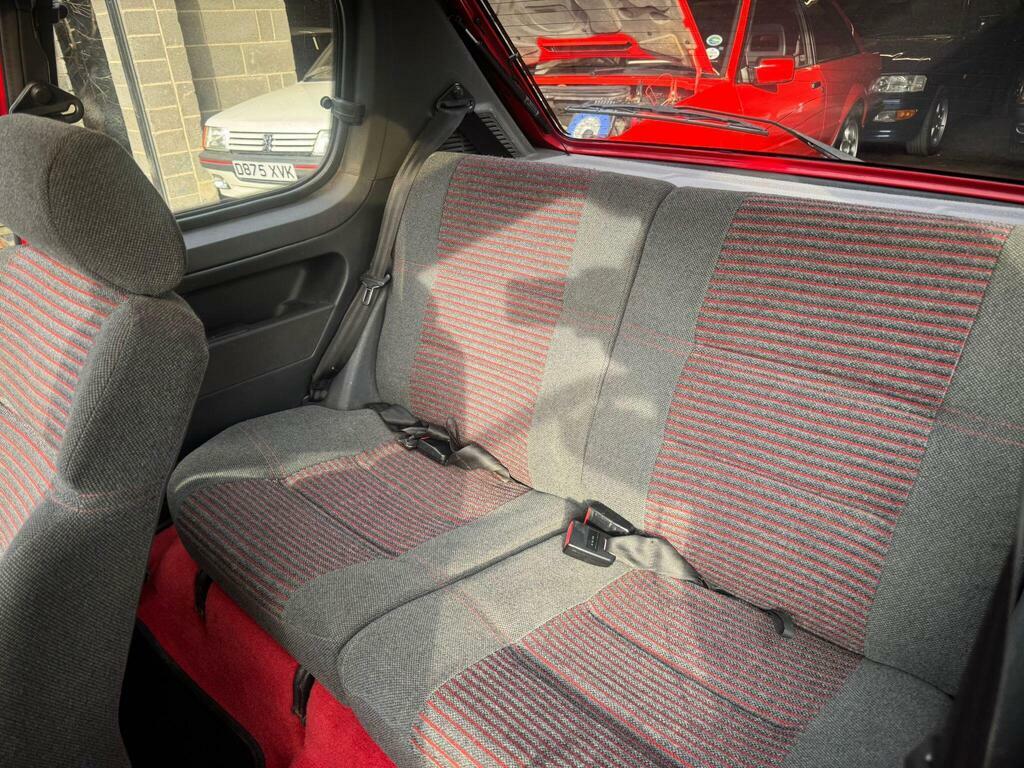 Peugeot 205 Hatchback  #57