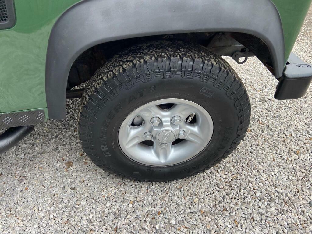 Land Rover Defender 110 110 300 Tdi Csw - Overland Green #31