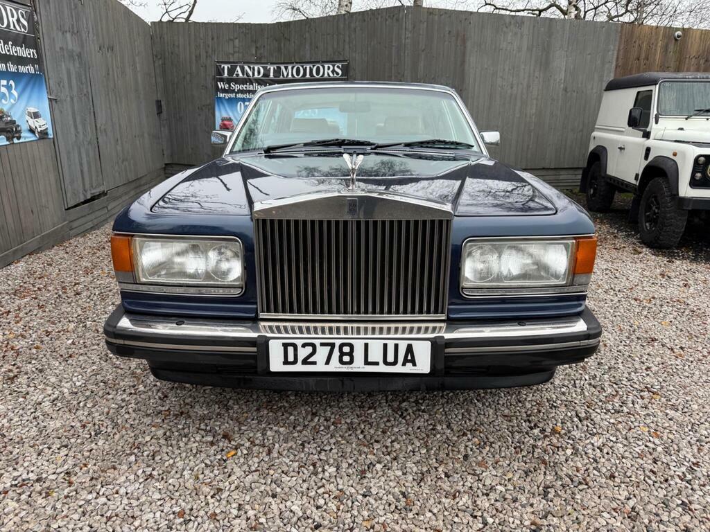 Rolls-Royce Silver Spirit Saloon Red #1