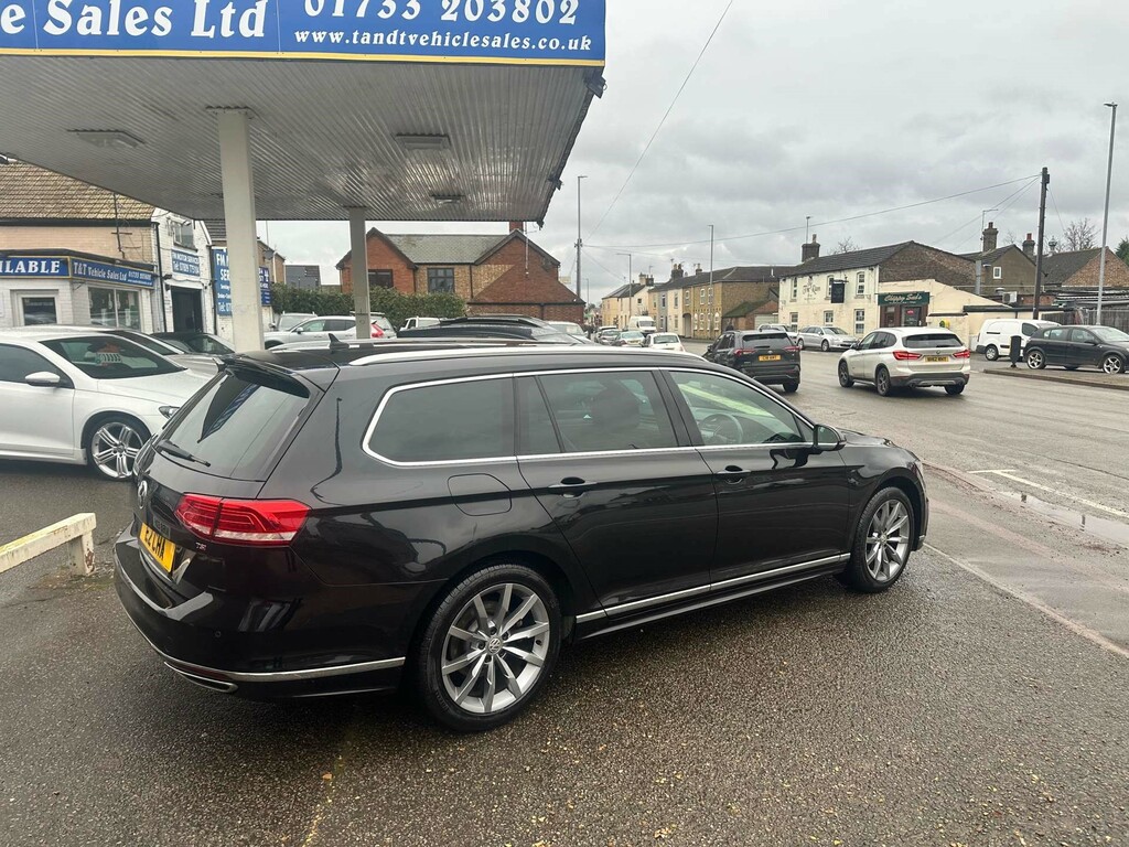 Volkswagen Passat R-line Tsi Black #6