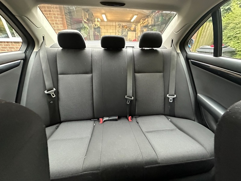 Kia Optima Saloon Crdi 2 Tech 2011 Silver #10