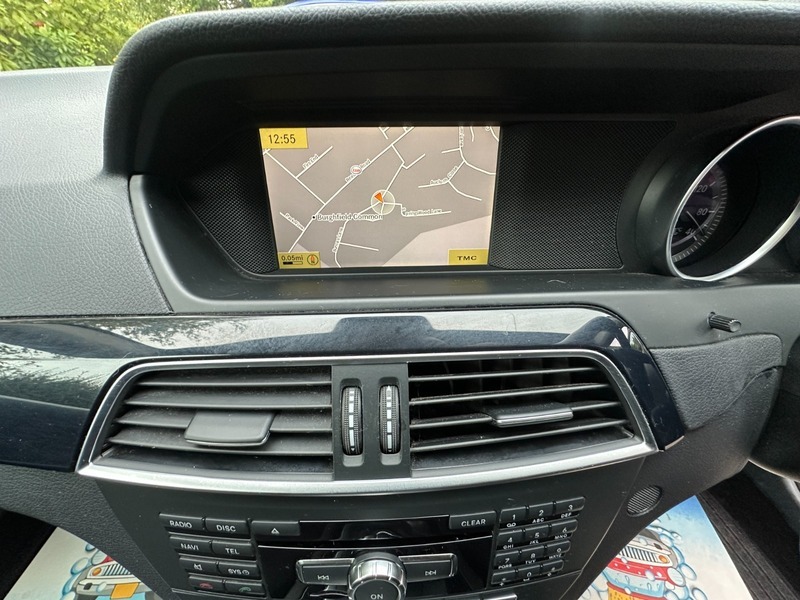 Kia Optima Saloon Crdi 2 Tech 2011 Silver #12