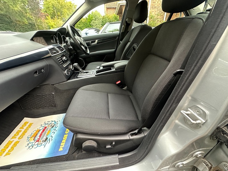 Kia Optima Saloon Crdi 2 Tech 2011 Silver #16