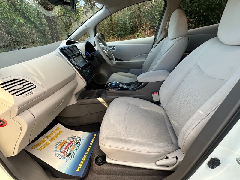 Nissan Leaf 0L Ev White #16