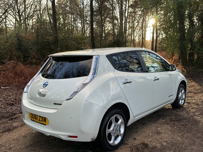 Nissan Leaf 0L Ev White #4