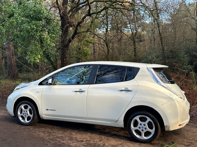 Nissan Leaf 0L Ev White #15