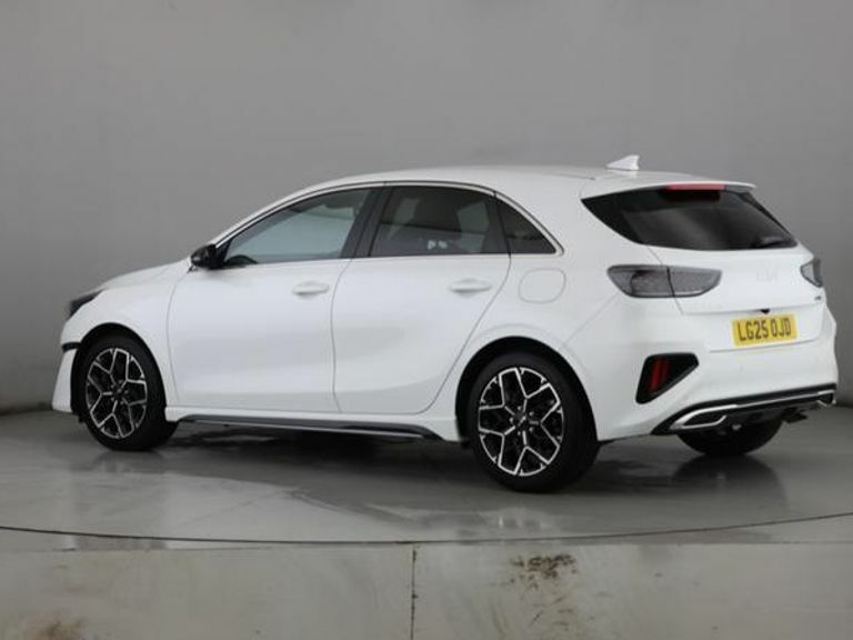 Kia Ceed 1.5T Gdi Isg 138 Gt-line Dct LG25OJD White #2