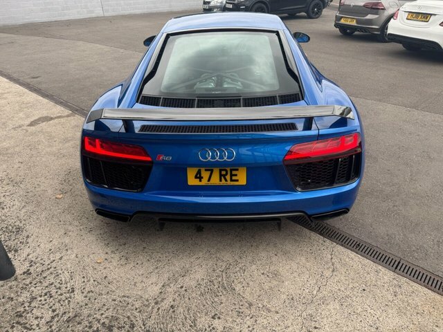 Audi R8 Coupe 5.2 Fsi V10 Plus S Tronic Quattro Euro 6 S Blue #4