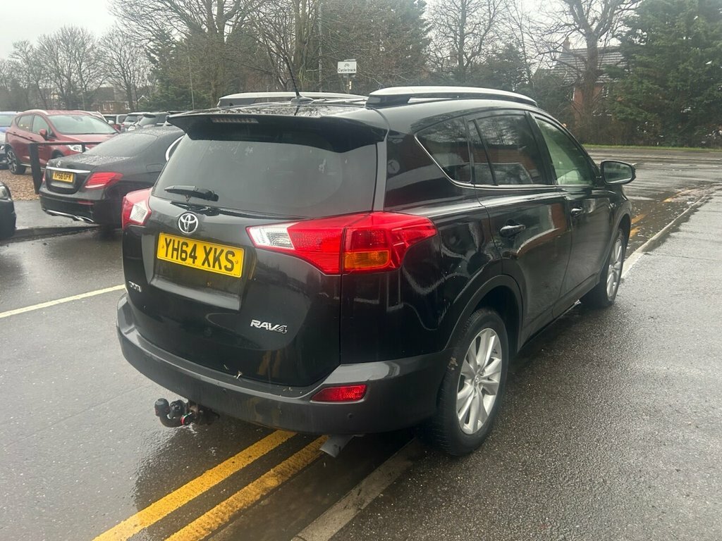 Toyota Rav 4 2L Invincible Black #5