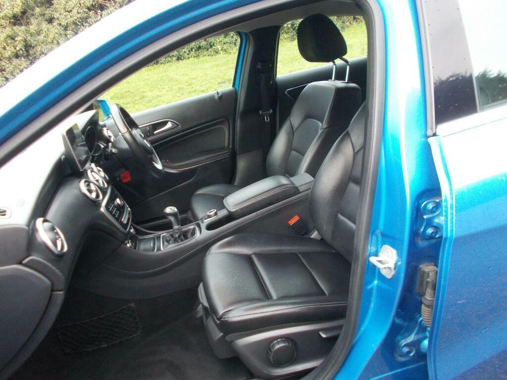 Mercedes-Benz A Class 1.5 A180d Sport Executive Euro 6 S S LP65KTL Blue #5