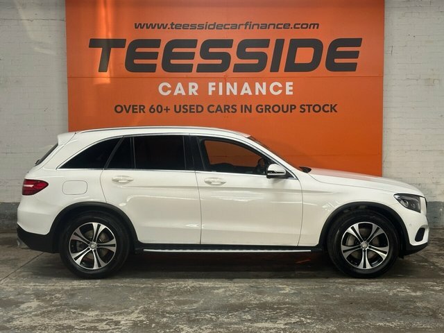 Mercedes-Benz GLC Class Glc250d Sport Suv MM65AWJ White #4