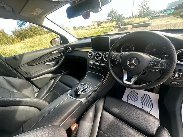 Mercedes-Benz GLC Class Glc250d Sport Suv White