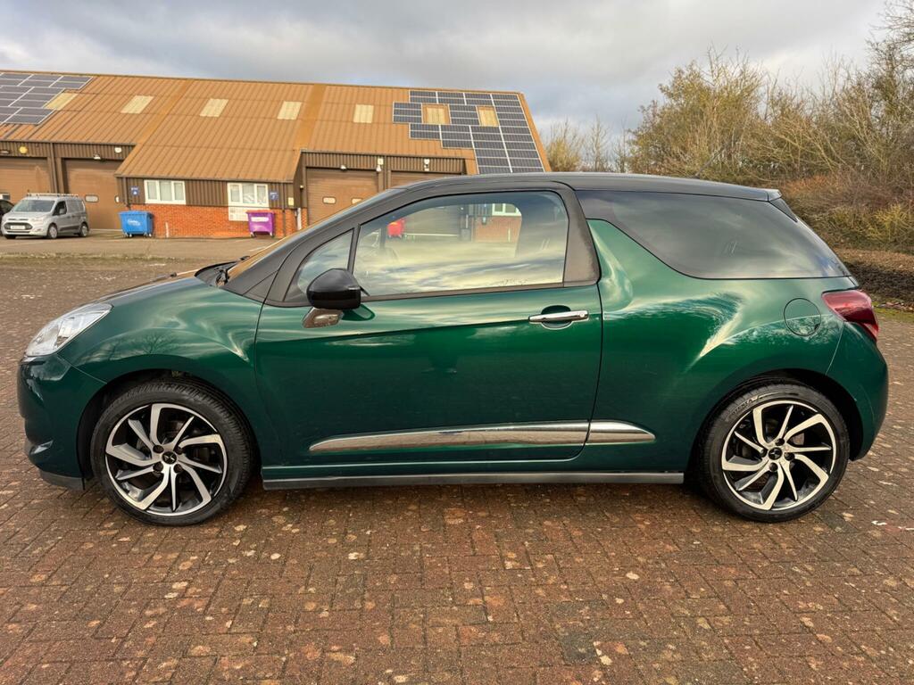 DS DS 3 1.2 Puretech Connected Chic Euro 6 Green #4