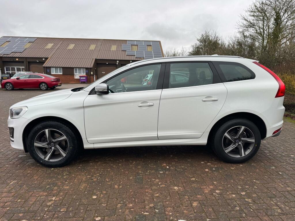 Volvo XC60 2.4 D4 R-design Lux Nav Geartronic Awd Euro 5 White #4