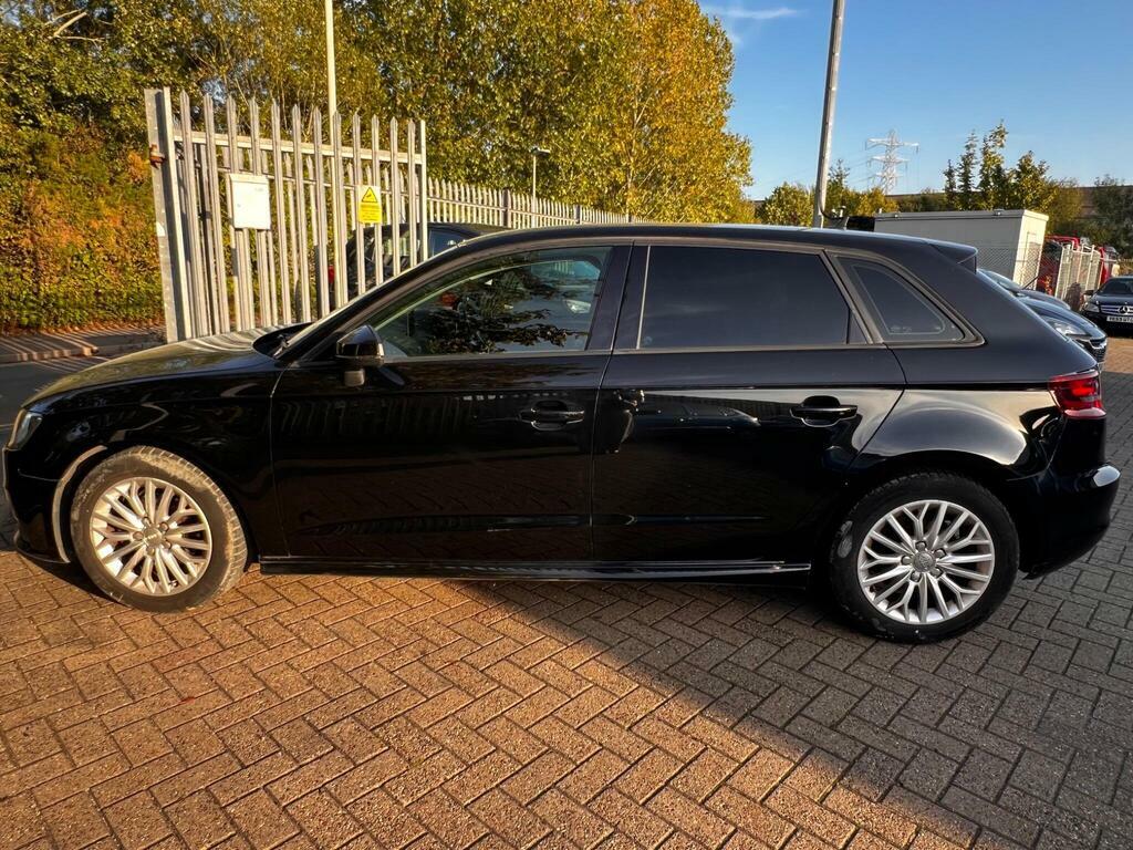 Audi A3 1.6 Tdi Ultra Se Technik Sportback Euro 6 S S CN16WNA Black #6