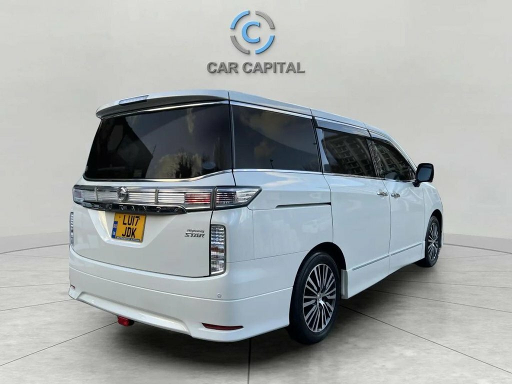 Nissan Elgrand Mpv LU17JDK White #5