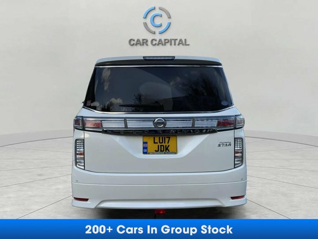 Nissan Elgrand Mpv LU17JDK White #6