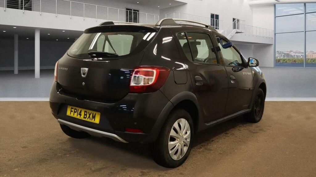 Dacia Sandero Stepway 1.5 Stepway Laureate Dci 90 FP14BXM Black #4