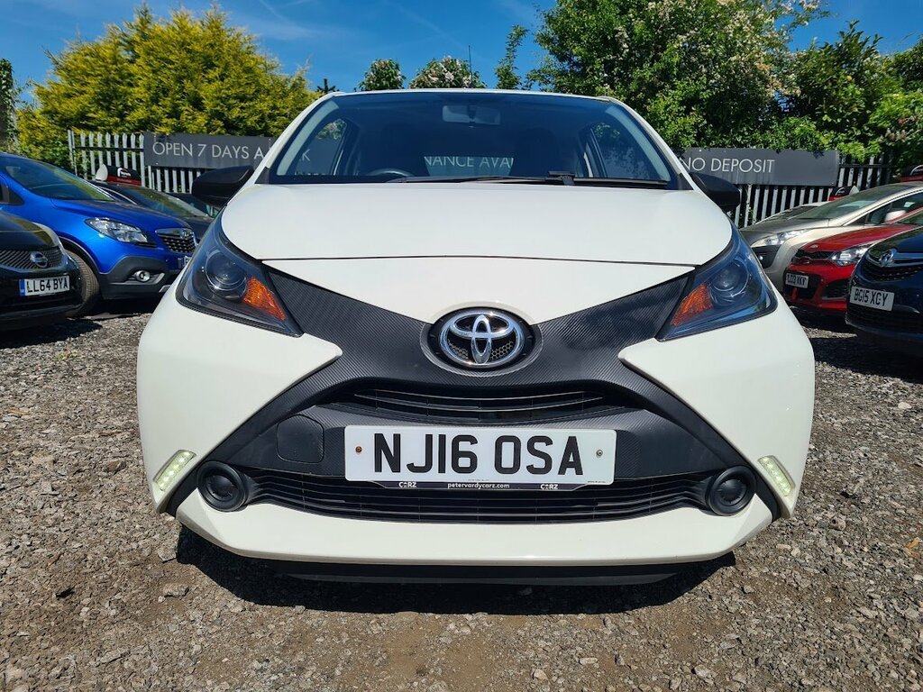 Toyota Aygo 1.0 Vvt-i X White