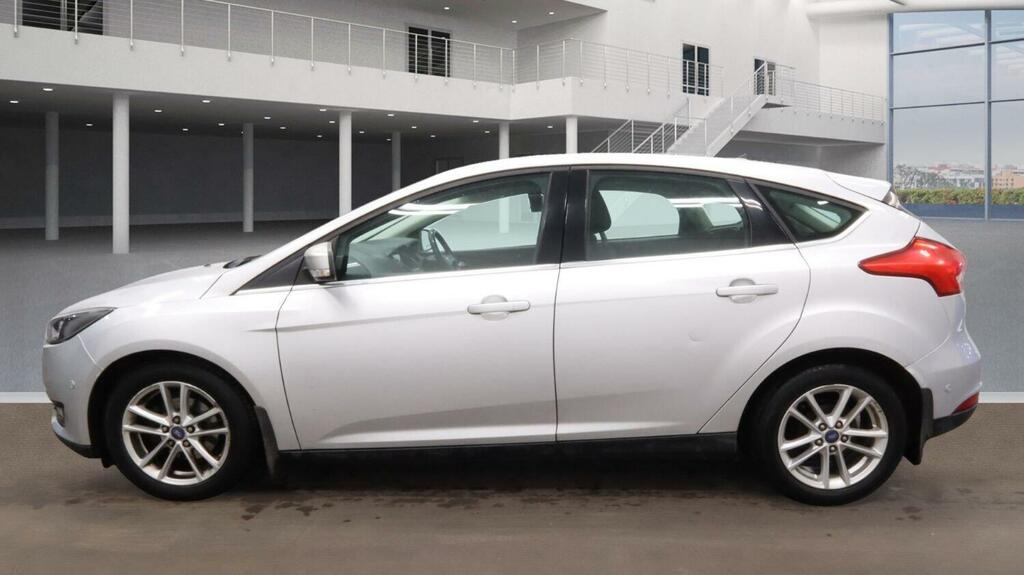 Ford Focus 1.5 Tdci Zetec EK66ZVG Silver #5