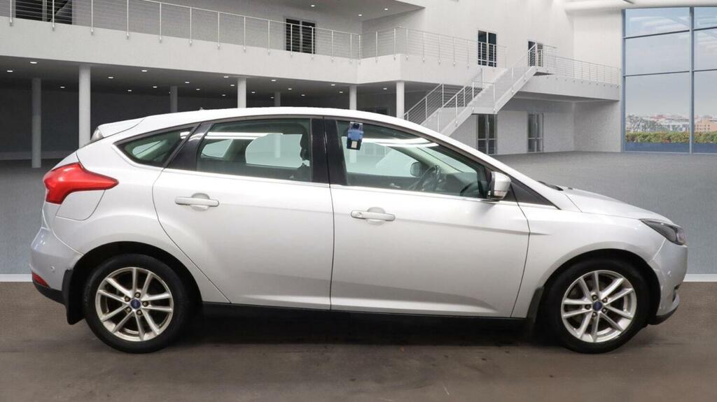 Ford Focus 1.5 Tdci Zetec EK66ZVG Silver #2