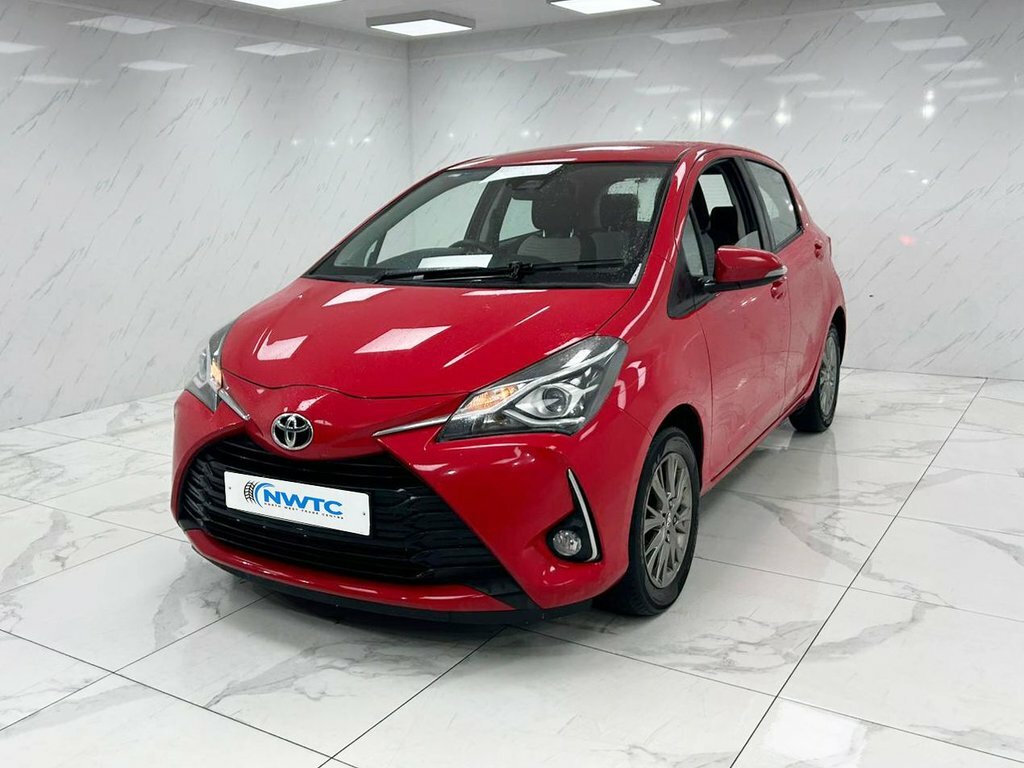Toyota Yaris 1.5L Icon WT19FFV Red #3