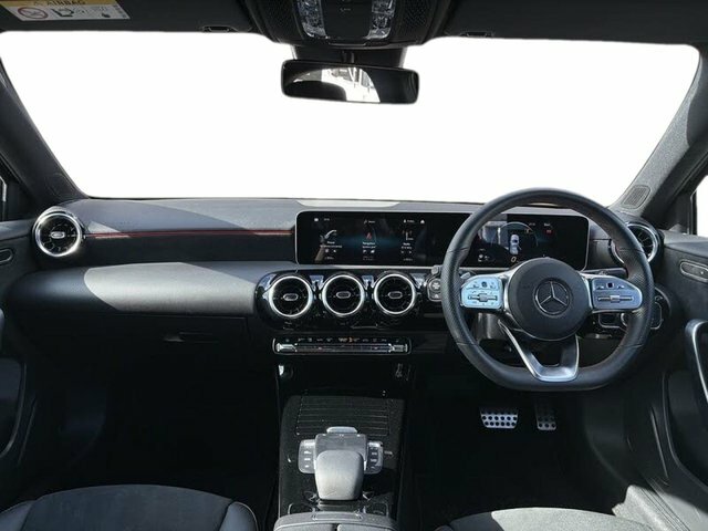 Mercedes-Benz A Class 1.3 A200 Amg Line Premium 2 Hatchback KE69GLZ Black #5