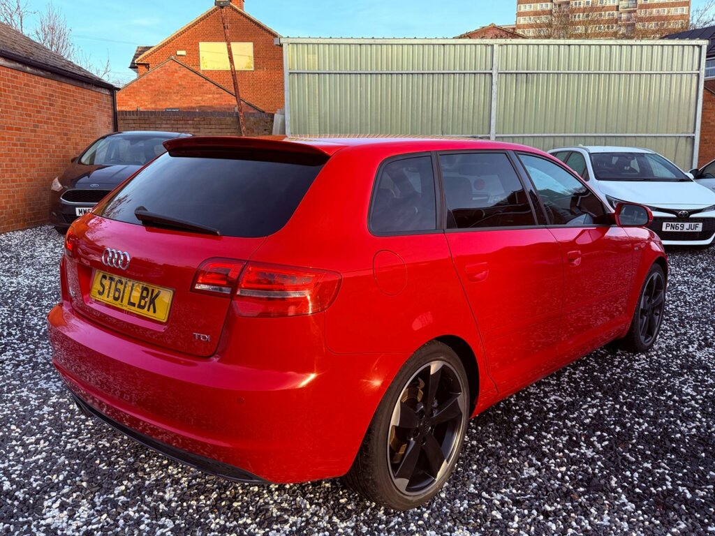 Audi A3 2.0 Tdi Black Edition Sportback S Tronic Euro 5 S Red #4