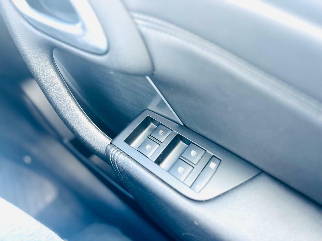 Saab 9-5 2.0 Ttid Vector Se 2011 Silver #24