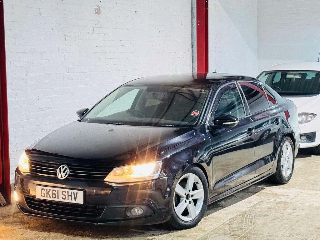 Volkswagen Jetta 1.6 Tdi Bluemotion Tech Se Euro 5 S S Black
