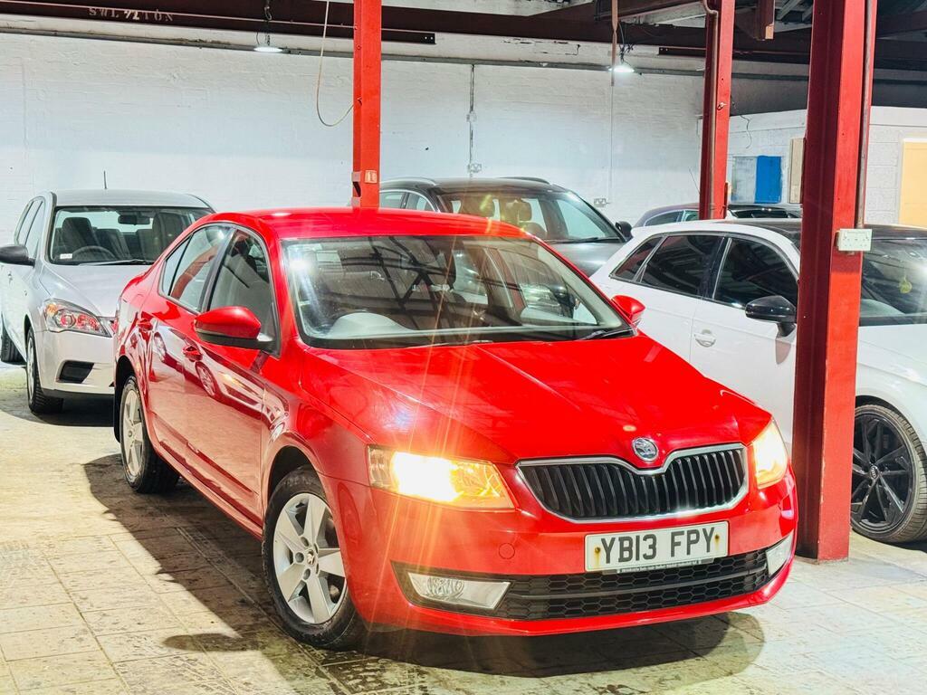 Skoda Octavia 1.6 Tdi Se Dsg Euro 5 S S Red #3
