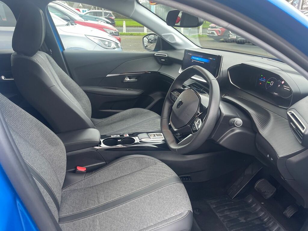 Peugeot e-208 100Kw Allure 50Kwh Blue #3